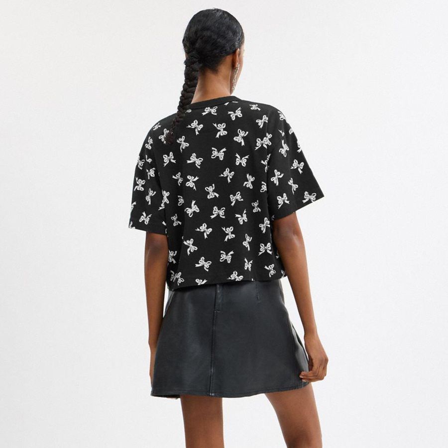 COACH® Bow Print Cursive Signature Cropped Women T-Shirt Black | ZXIF72541