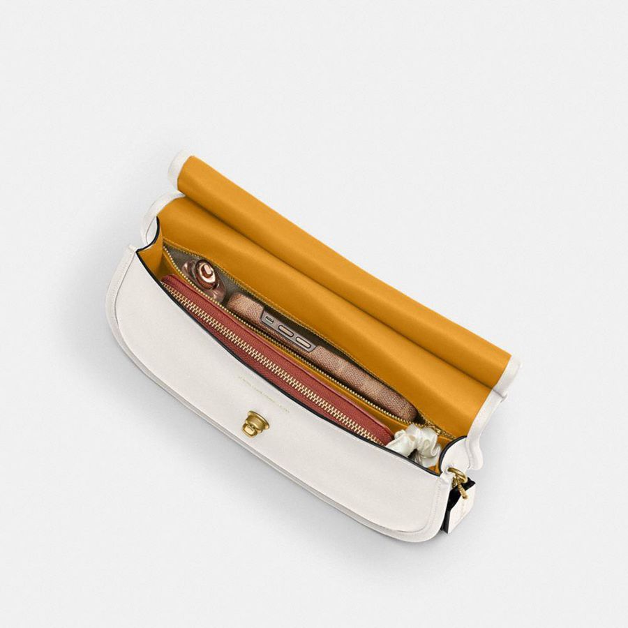 COACH® Cashin Carry Crescent Women Hobo Bag White | PERX58937
