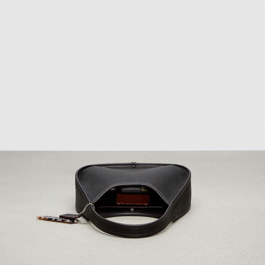 COACH® Ergo In Coachtopia Leather Women Tote Bags Black | QAHX48632