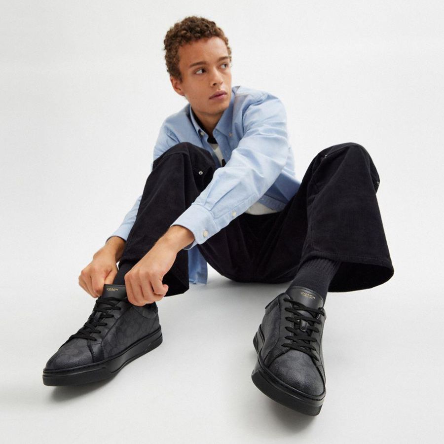 COACH® High Line In Signature Canvas Men Sneakers Black | LGQK43910