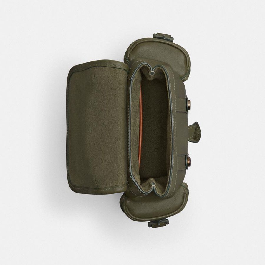 COACH® Hitch 13 Men Backpack Green | KIRZ13408