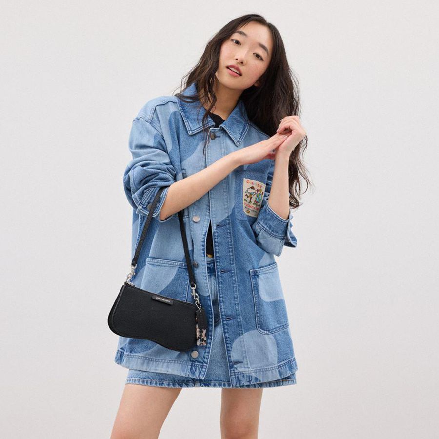 COACH® Small Wavy In Coachtopia Leather Women Shoulder Bag Black | UYRM83520