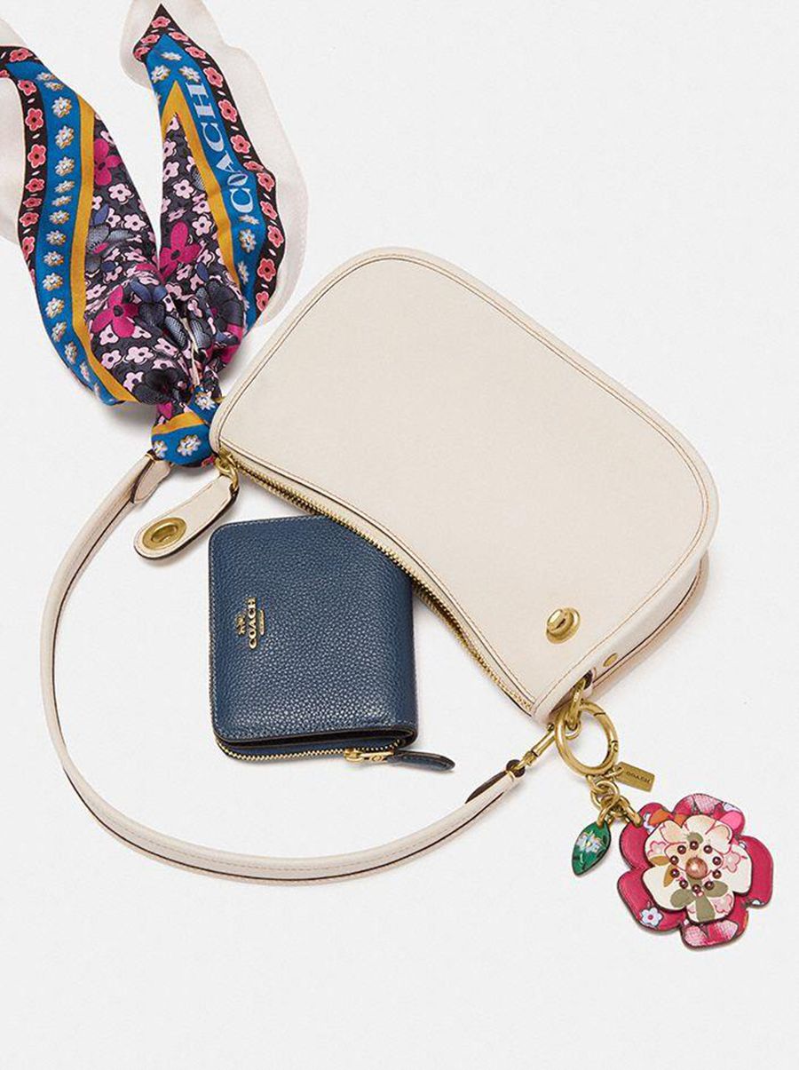 COACH® Swinger Women Crossbody Bag White | QNSH98367