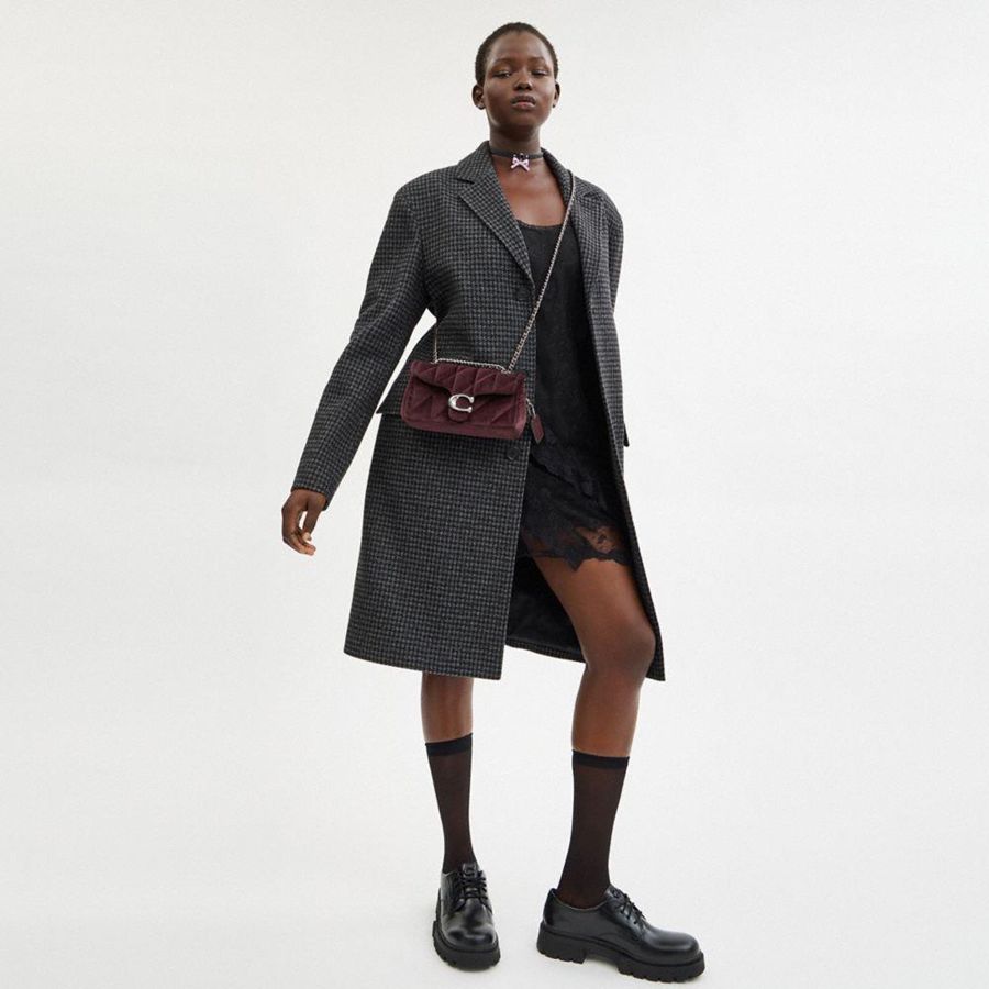 COACH® Tabby 20 With Quilting Women Shoulder Bag Burgundy | QZGN96430