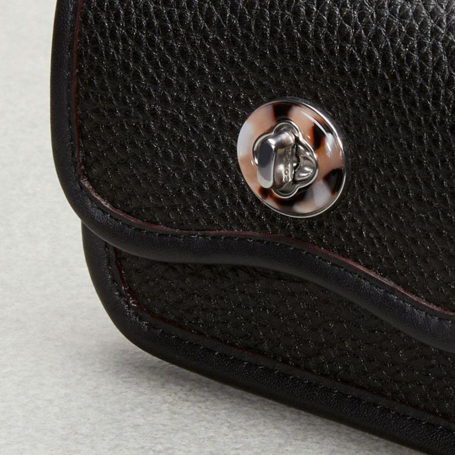 COACH® Wavy In Coachtopia Leather Women Wallet Black | HNBV70942